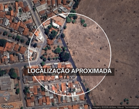 Casa com 235,76m², 64,88m² construídos, 2 quartos, 1 banheiro, desocupada