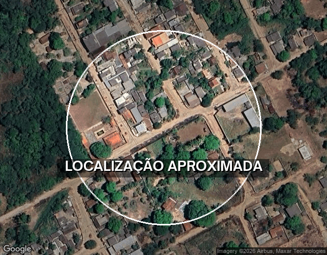 Casa com 2 quartos, 45m², área de terreno 182m², desocupada