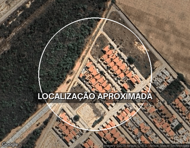 Casa com 2 quartos e 1 banheiro, área construída de 61.87m², desocupada