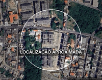 Apartamento com 2 quartos, varanda e 1 vaga de garagem