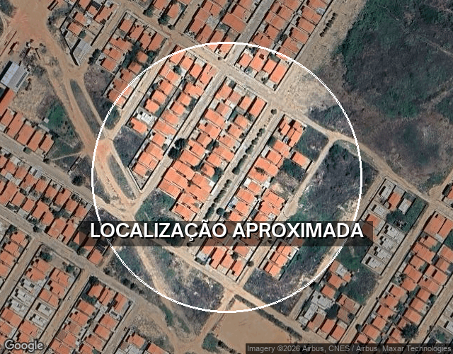 Casa com 2 quartos e 1 banheiro, área construída de 61.87m², desocupada
