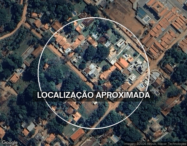 Casa residencial com 305,07m², 2 quartos, ocupada