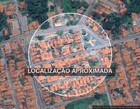 Casa com terreno de 1.144m², 2 quartos, ocupada