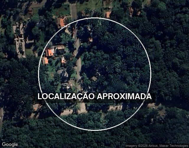 Prédio comercial com 608,66m² construídos