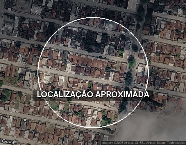 Casa com 1 quarto, 1 banheiro e vaga de garagem, ocupada