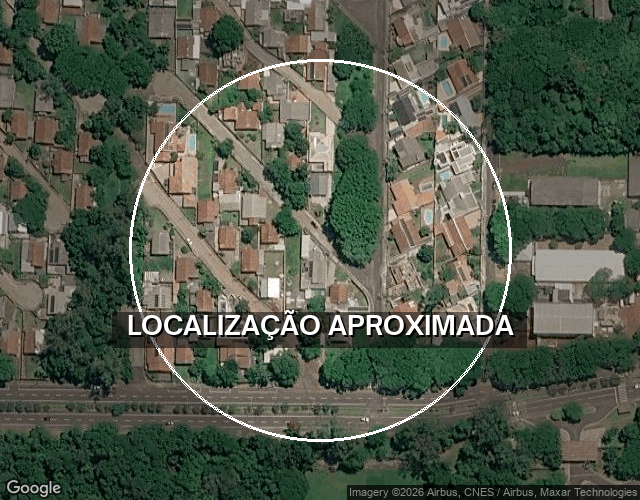 Casa com 72,47m² em terreno de 464,46m², desocupada