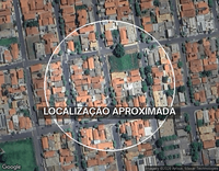 Casa com 263m², 3 quartos, 2 banheiros, ocupada