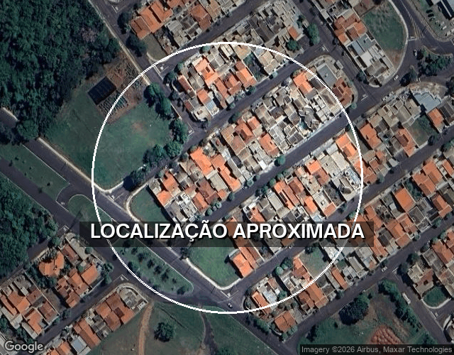 Casa com 220m² de terreno, 60m² construída, desocupada