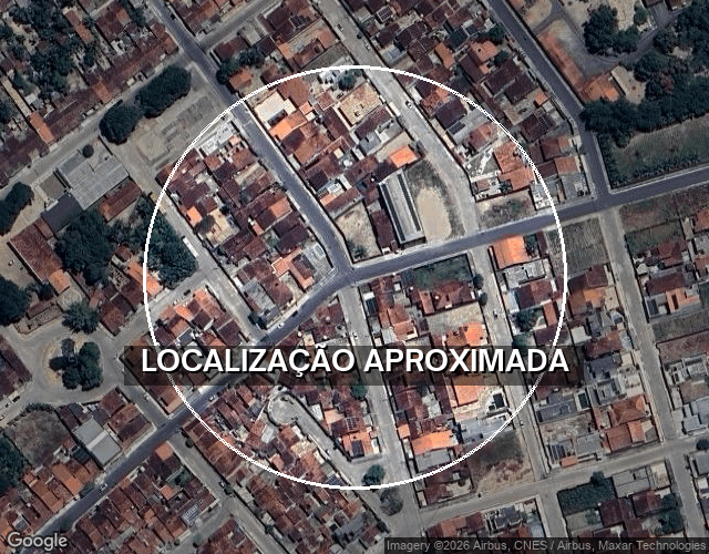 Casa com 3 quartos, 1 suíte, varanda e área de serviço