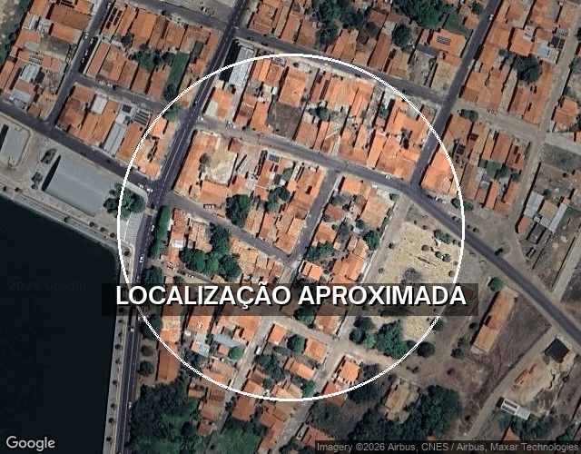 Casa em construção com terreno de 6,10m de frente