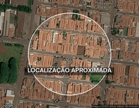 Casa com 2 quartos, 1 banheiro e 2 vagas de garagem, 90m² construídos, desocupada