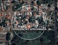 Terreno urbano com 250m² e casa mista de 108m²