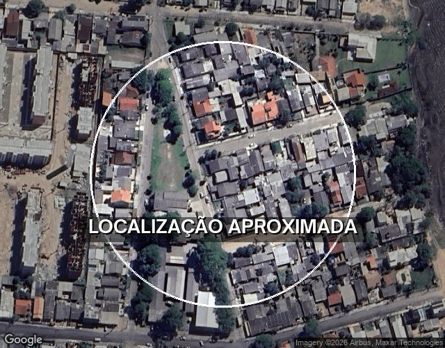 Prédio e Casa com 158m² e 60m² em terreno de 330m²