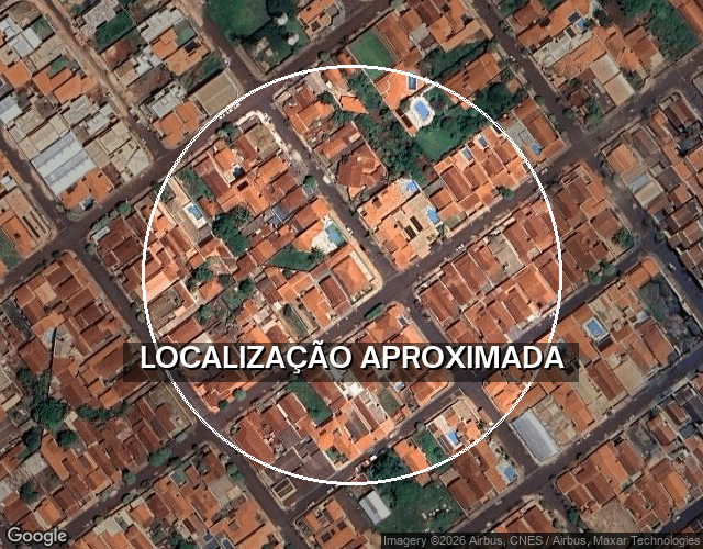 Casa com 288 m² de área construída e 1062 m² de terreno