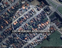 Prédio comercial com 565,60 m², 2 banheiros