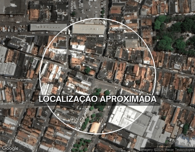 Área de terra com galpão industrial, 2.100m², desocupada