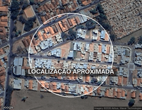 Casa desocupada com 223m², 3 quartos, 2 banheiros e 2 vagas