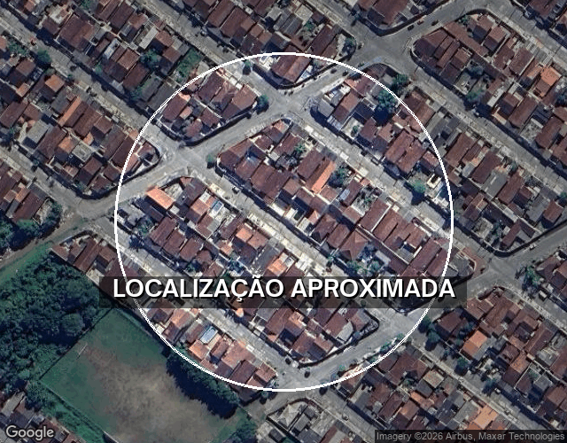 Casa com 1 vaga de garagem, 138,74 m² construídos, ocupada