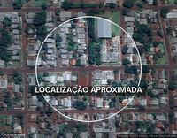 Lote urbano com 455m² e duas edificações residenciais