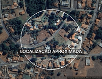 02 Casas em terreno de 1.072,50m², em estado de conservação precário