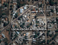 Terreno com galpão e casa de madeira, 251,55m²