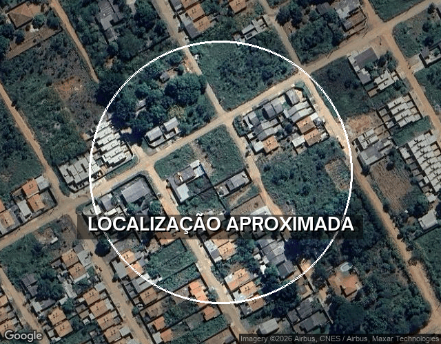 Casa com 2 quartos, 68m², varanda e área de serviço