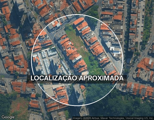 Casa com 427,45m² construídos, ocupada, 3 quartos, 2 banheiros