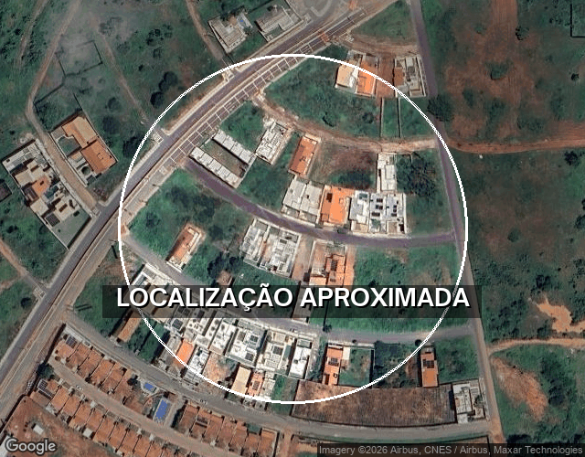 Casa com 537,66m², 3 quartos, 2 banheiros, ocupada