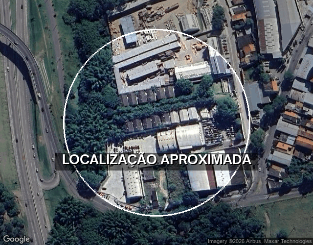 Casa em condomínio com 2 vagas, 76m², ocupada