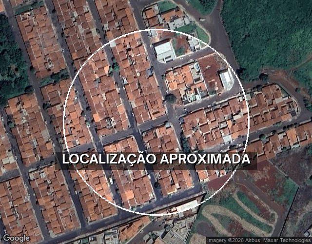 Casa com 3 quartos, 200m² de terreno, ocupada
