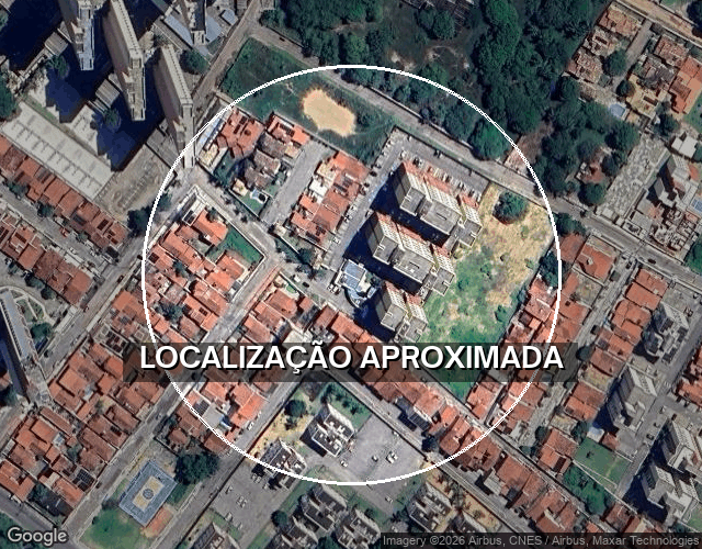 Apartamento com 2 quartos, varanda e 1 vaga de garagem