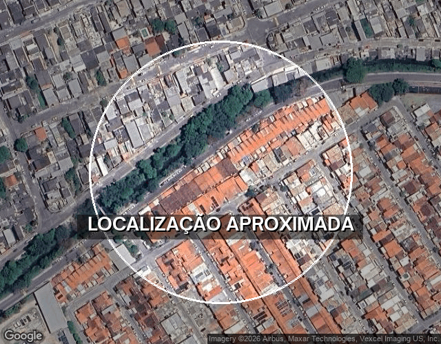 Casa com 1 vaga de garagem e 361,9m² de área privativa