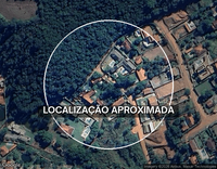 Terreno com construção sólida em Bom Jesus dos Perdões