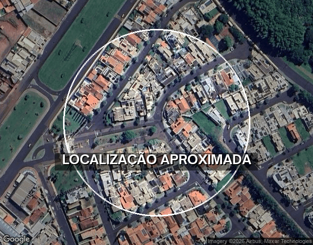 Casa com 1 vaga de garagem, 362,83 m² de terreno, ocupada