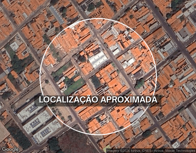 Casa com 1 vaga de garagem, 144,56 m² construídos, ocupada