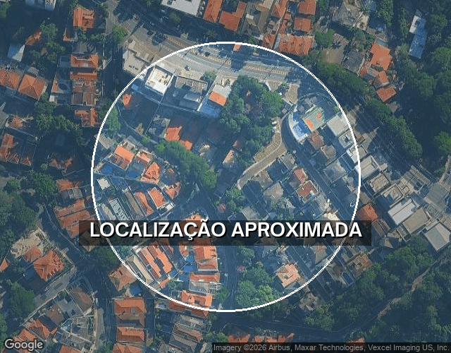 Casa em condomínio com 549,19 m², 4 quartos, ocupada