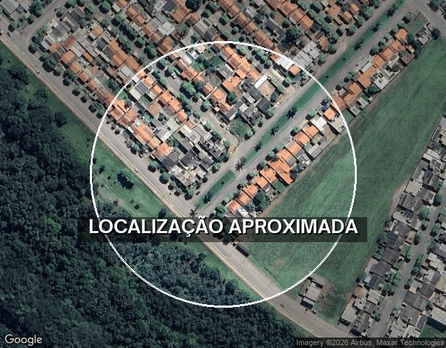 Casa com 3 quartos, 282m² de terreno, ocupada