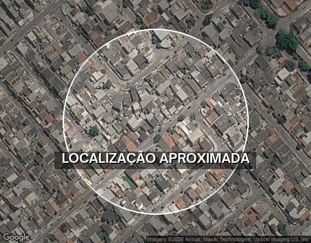 Casa com 1 vaga de garagem, 225m² de terreno, ocupada