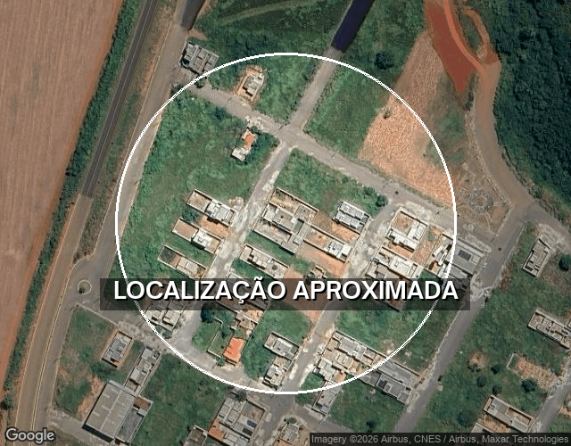 Casa com 1 vaga de garagem, 190,37 m² construídos, ocupada