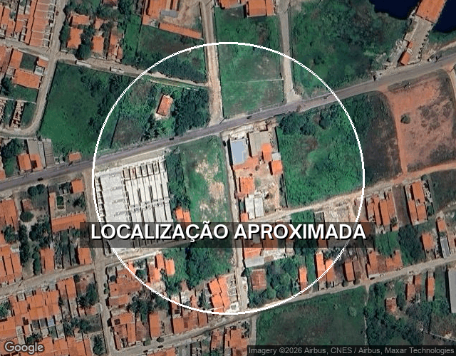 Casa com 5 vagas de garagem, 184,08 m² construídos, ocupada