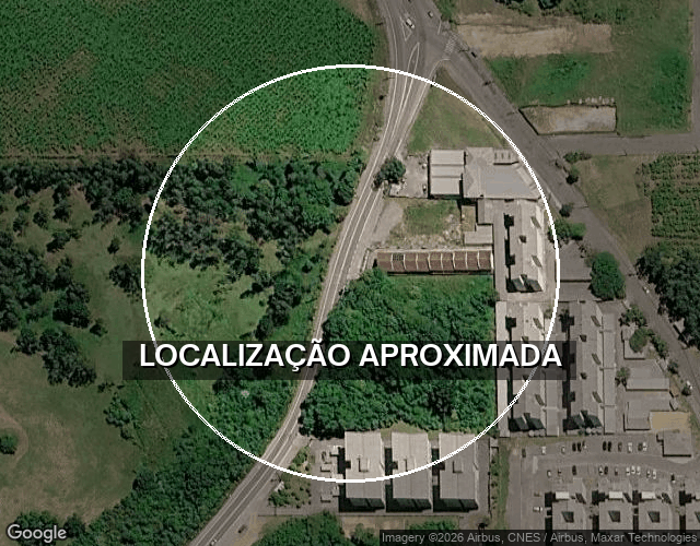 Casa ocupada com 82,67 m² de área privativa em condomínio