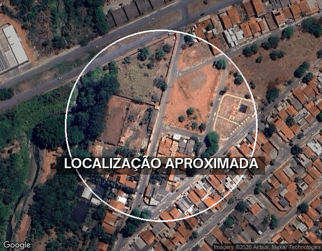 Casa com 204m², 1 vaga, ocupada, em Goiânia