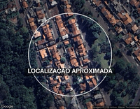 Casa com 4 quartos, 5 banheiros e 1 vaga de garagem