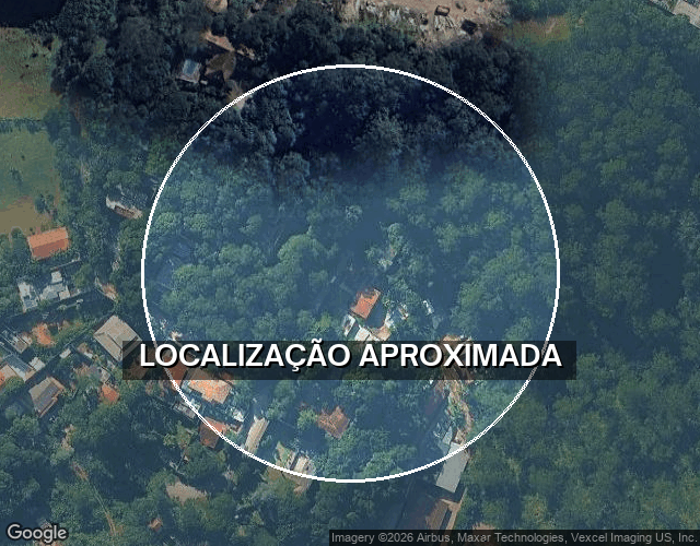 Casa com 142m² construídos, 3 quartos, 2 banheiros, ocupada