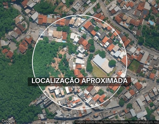 Casa com 3 quartos, 2 banheiros e 1 vaga de garagem, 278 m², ocupada