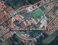 Casa com 3 quartos, 215m², precisa de reparos