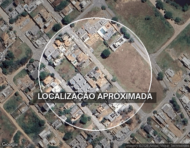 Casa com 3 quartos, 3 banheiros e 1 vaga de garagem, 110 m², ocupada