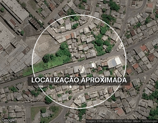 Casa com 6 quartos, 3 banheiros e 2 vagas de garagem