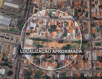 Sobrado residencial com 3 quartos, 295,21m², piscina e garagem