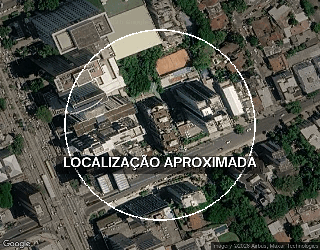 Box de garagem com 12,00m² em condomínio de luxo